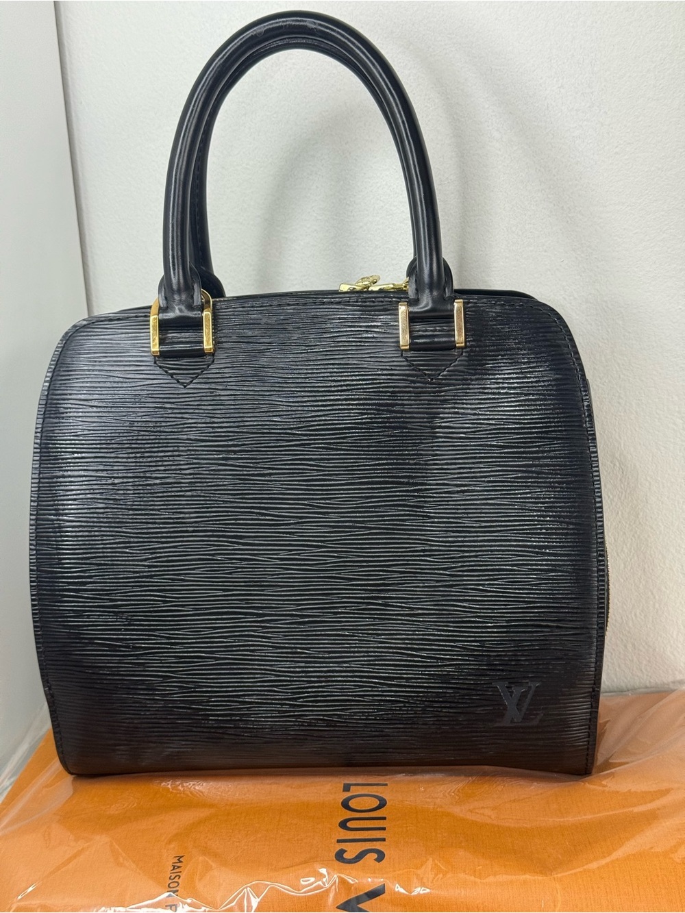 Louis Vuitton Vintage Epi Black Pont Neuf PM